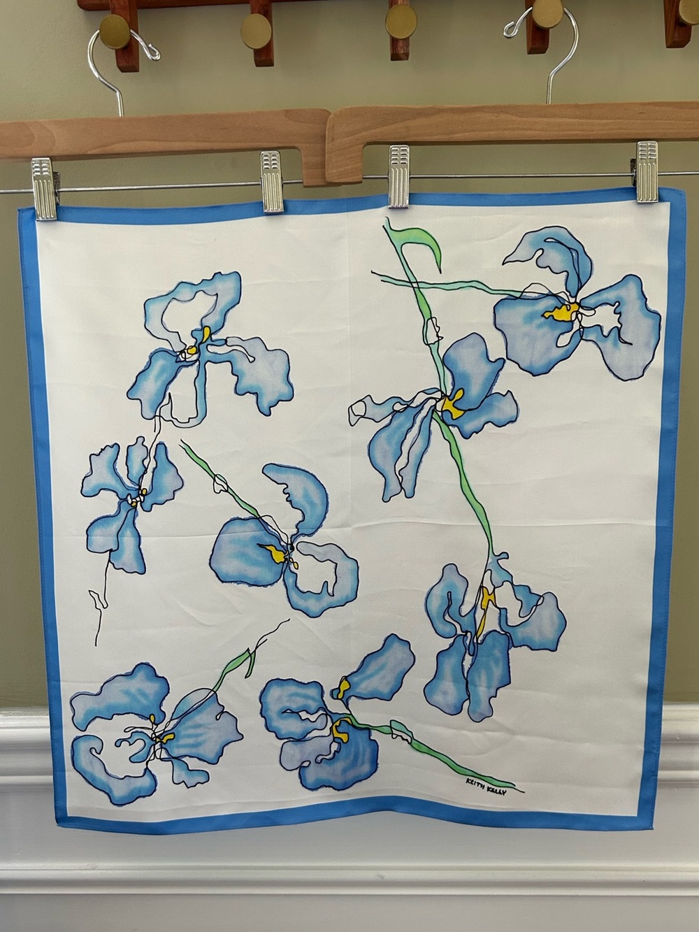 NWOT 21” x 21” White & Blue Floral Silk Scarf featuring Painterly Irises